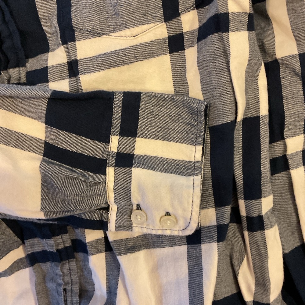 J. Crew Plaid Flannel shirt - Picture 4 of 6